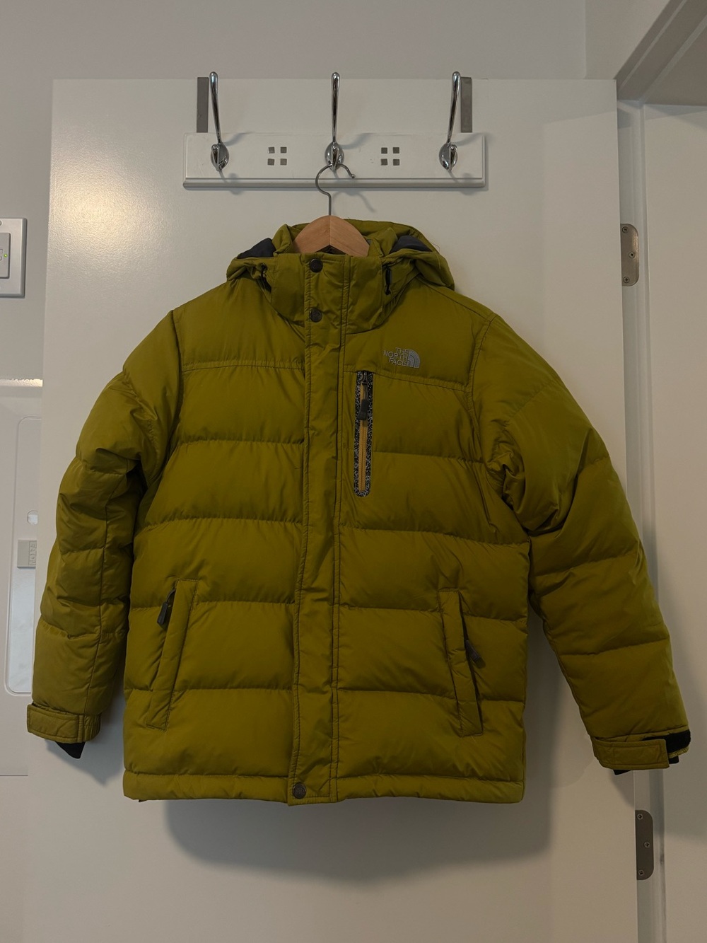 The North Face Summit Series Kids Puffer Jacket Olive Green Size 10